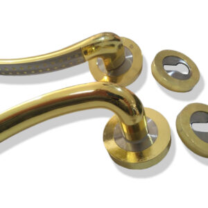 Golden Aluminium Handle WH30 – Stylish & Durable Door Handle